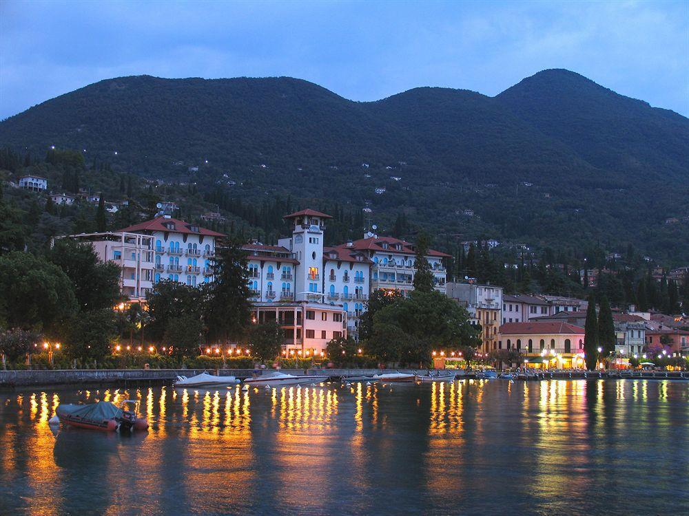 Hotel Savoy Palace Gardone Riviera Eksteriør billede