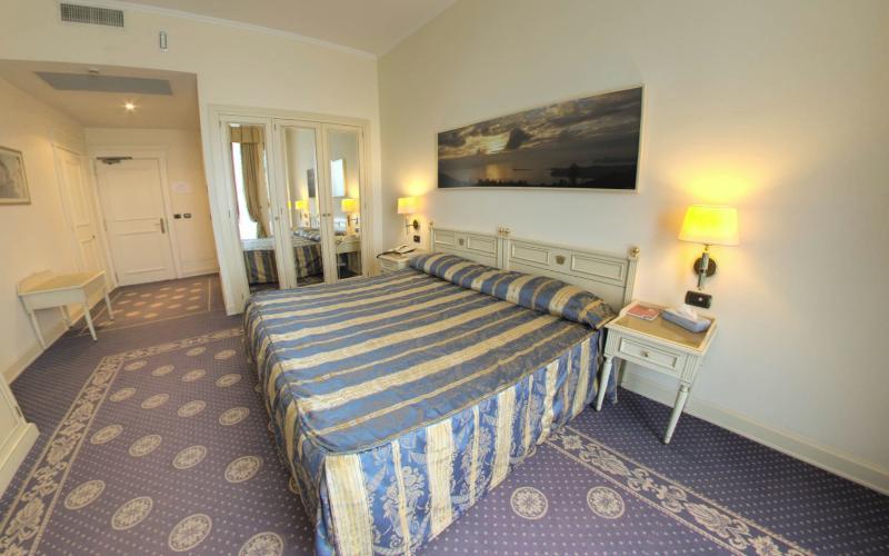 Hotel Savoy Palace Gardone Riviera Eksteriør billede